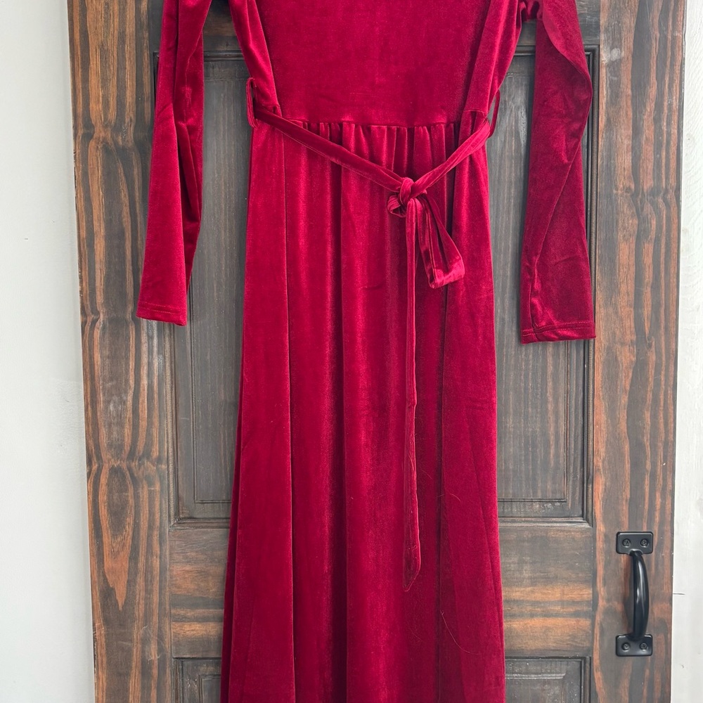 Elegant Red Velvet Dress